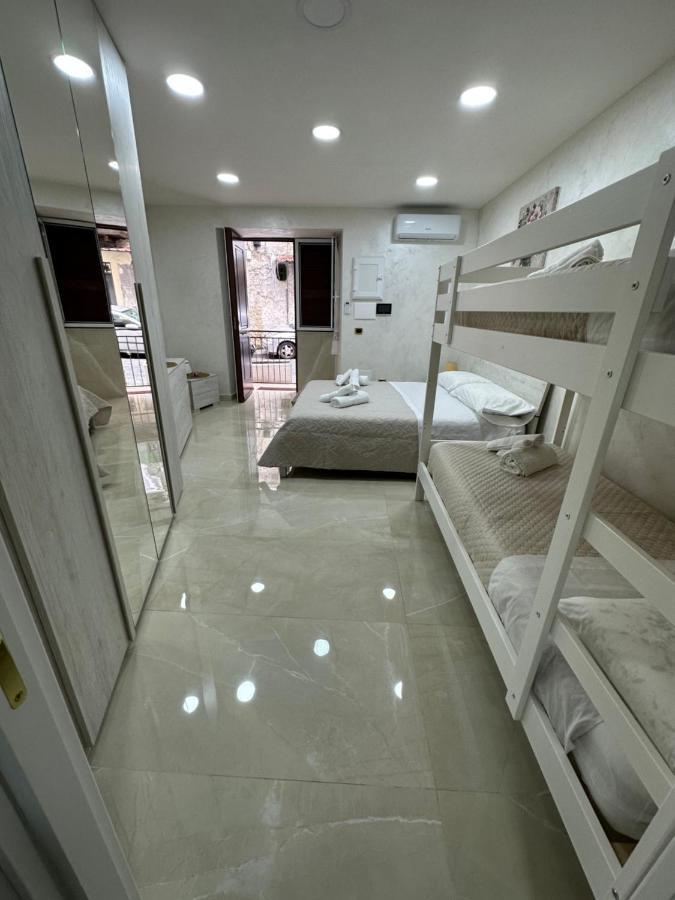 Chloehouse Διαμέρισμα Νάπολη Εξωτερικό φωτογραφία