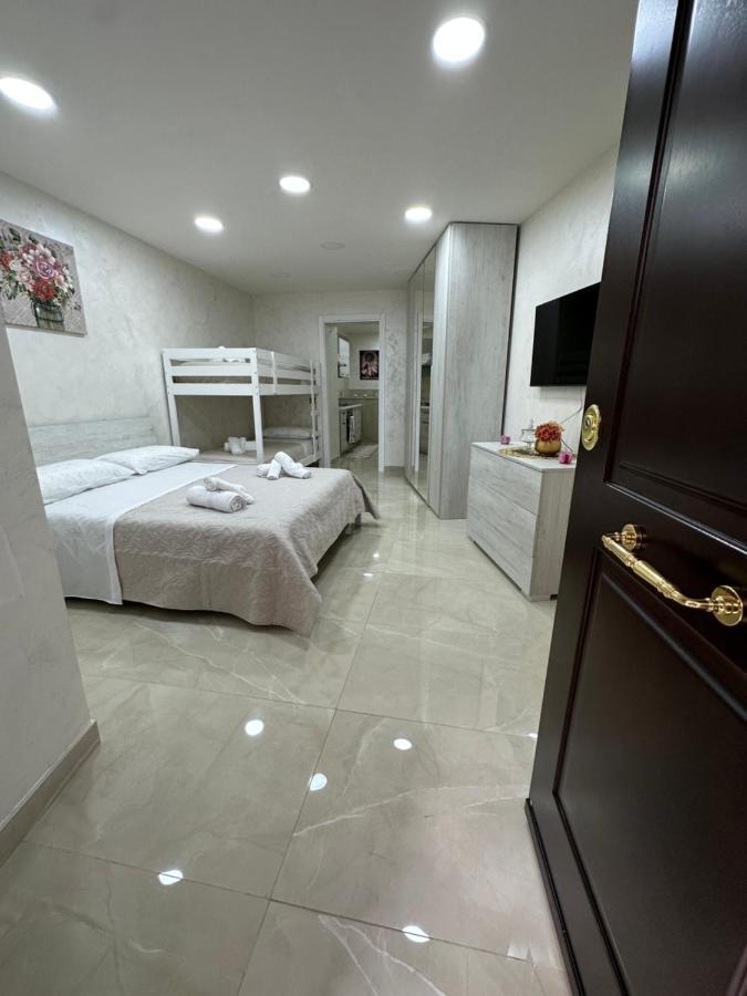 Chloehouse Διαμέρισμα Νάπολη Εξωτερικό φωτογραφία